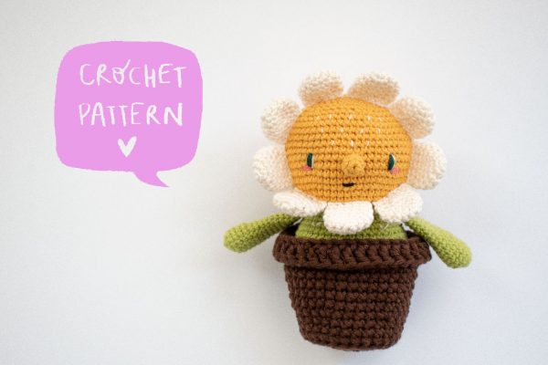 MARGARITA THE FLOWER [free crochet pattern]